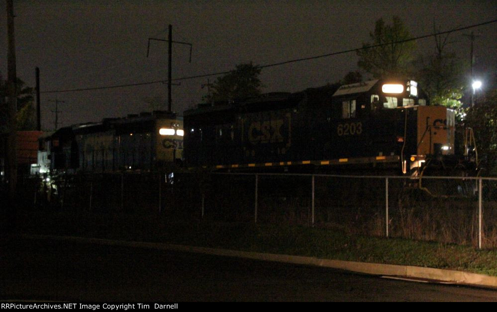 CSX 6203 on Z572 near CP JOHN